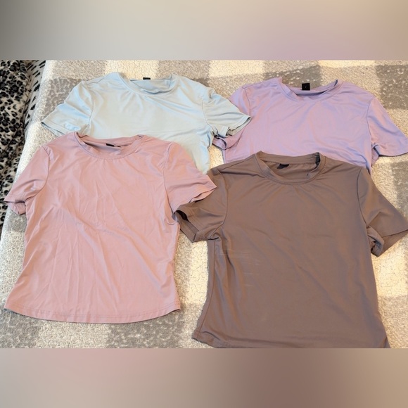 4 skims material crop shirts - Picture 1 of 1